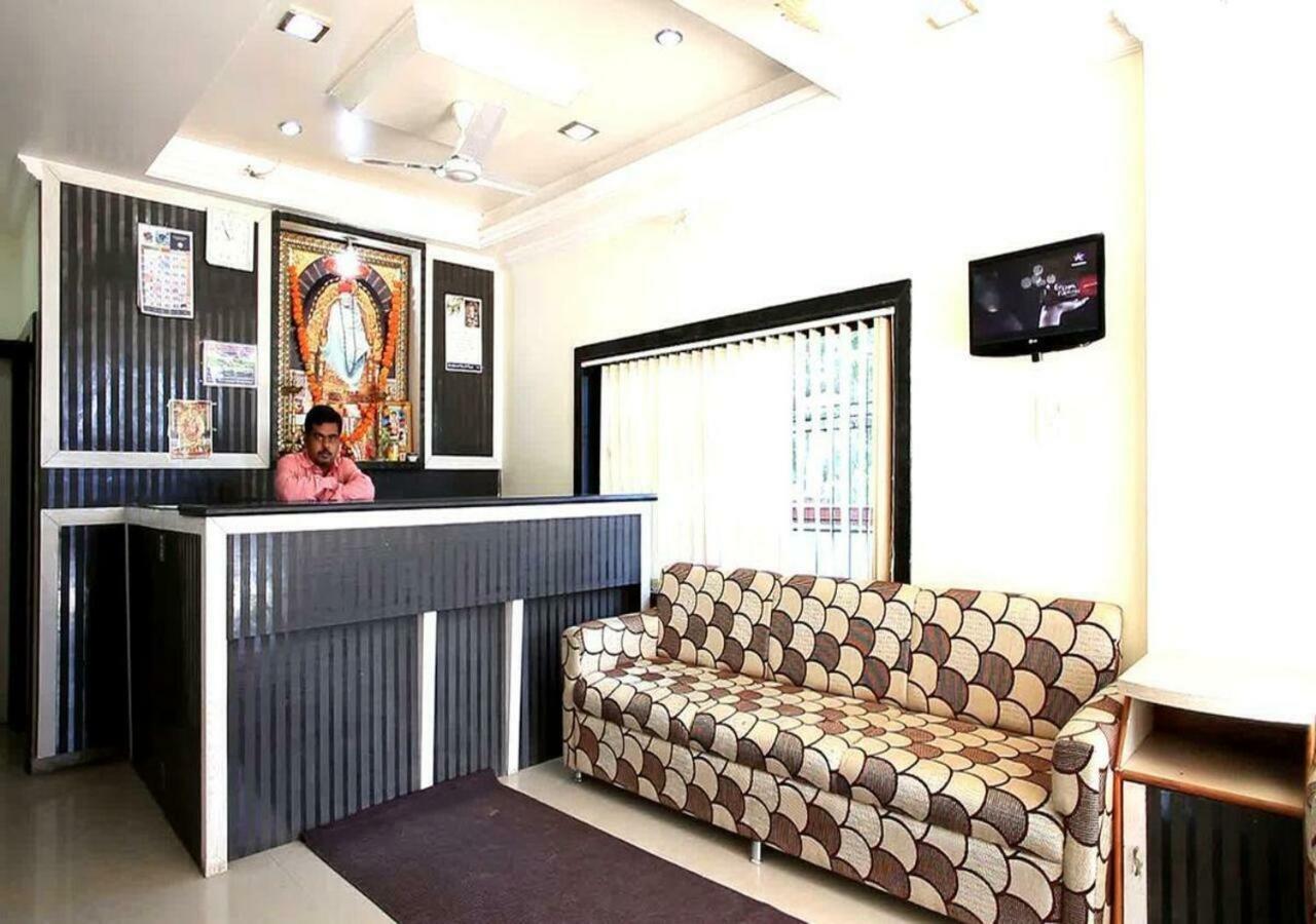 شيردي Hotel Sai Ganesh المظهر الخارجي الصورة
